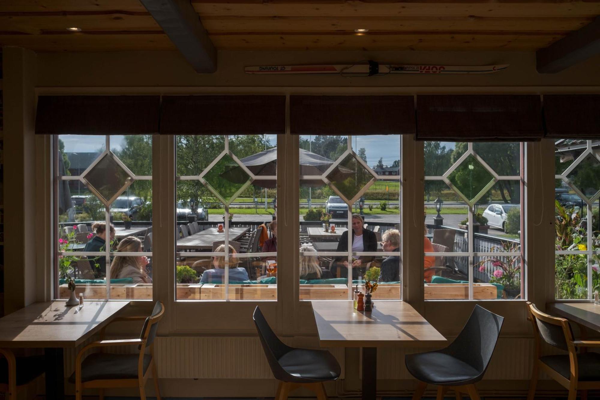 Jaemtkrogen Hotell Bräcke Exteriér fotografie