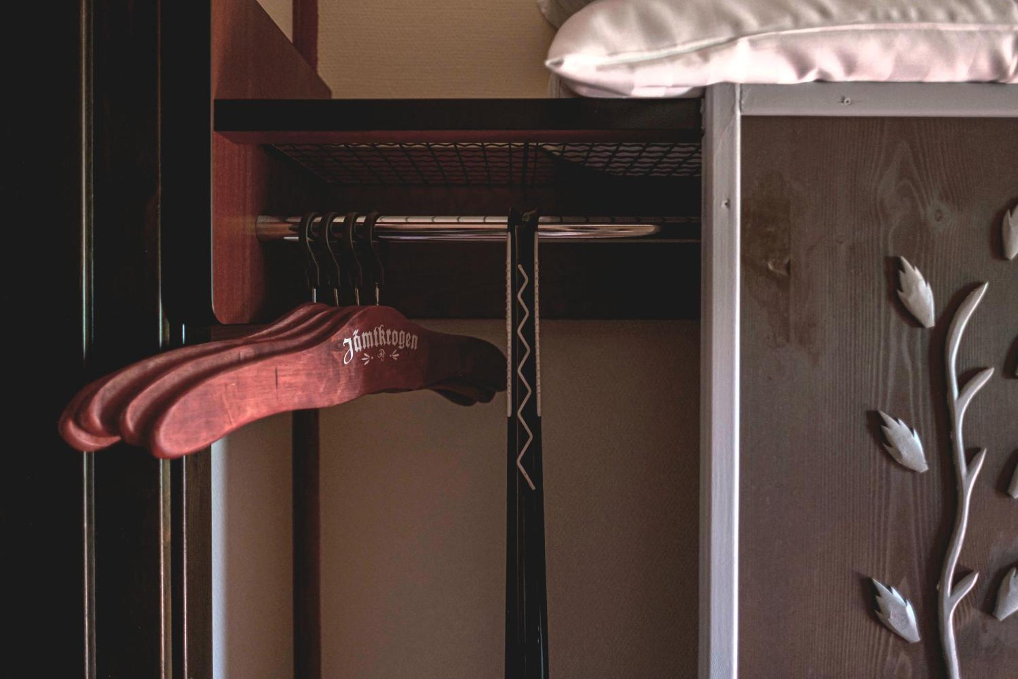 Jaemtkrogen Hotell Bräcke Exteriér fotografie